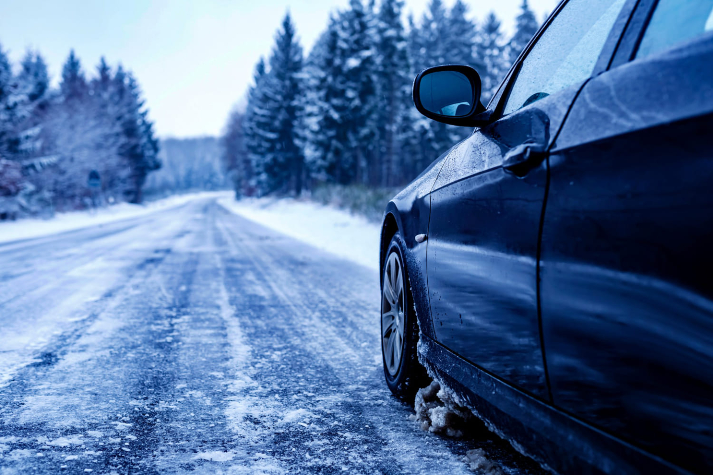 Ako pripraviť auto na zimu: Nevyhnutné autodoplnky a vychytávky