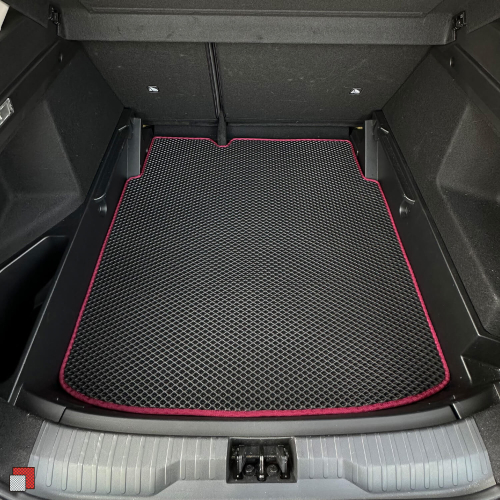 Renault Intense mata do bagażnika czarna czerwona