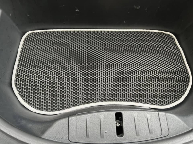 Tesla Model 3 1 gen Sedan (2017-2025)