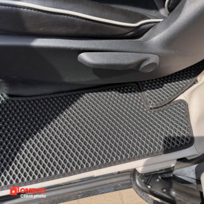 OMEVO EVA car mats for Chrysler Pacifica Limited 7 Seater 1 gen Minivan (2017-2023)